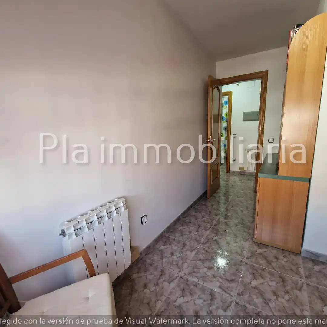Dúplex en venta en Sant Boi de Llobregat con Terraza, Amueblado y Horno