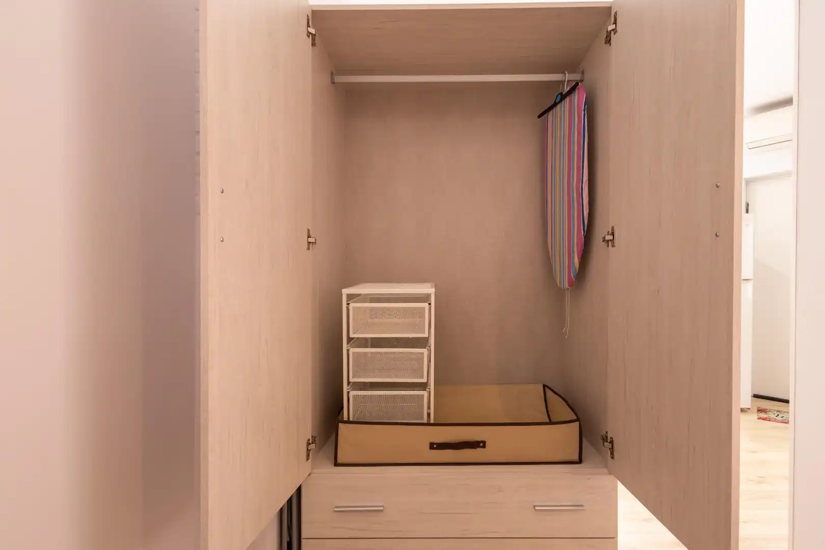 Habitación de Estudio de alquiler en Madrid con Aire acondicionado, Calefacción y Amueblado