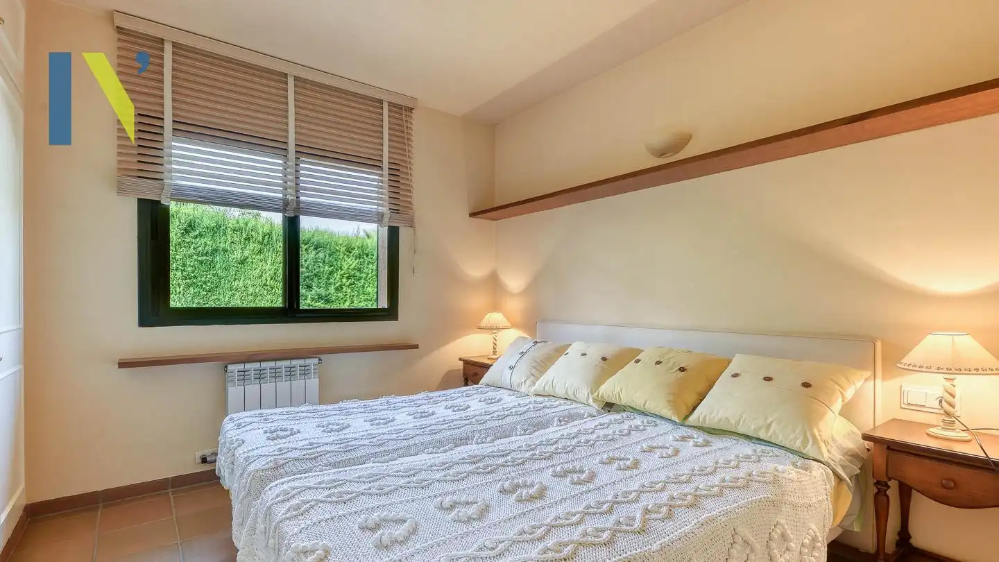 Casa amb piscina en venda a Avinguda Josep Maria de Ventos, imagen 20