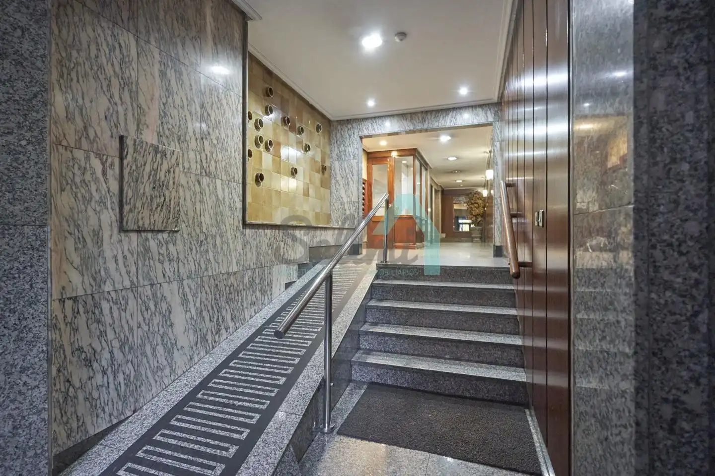 Piso con ascensor en alquiler en Calle González Besada, imagen 50
