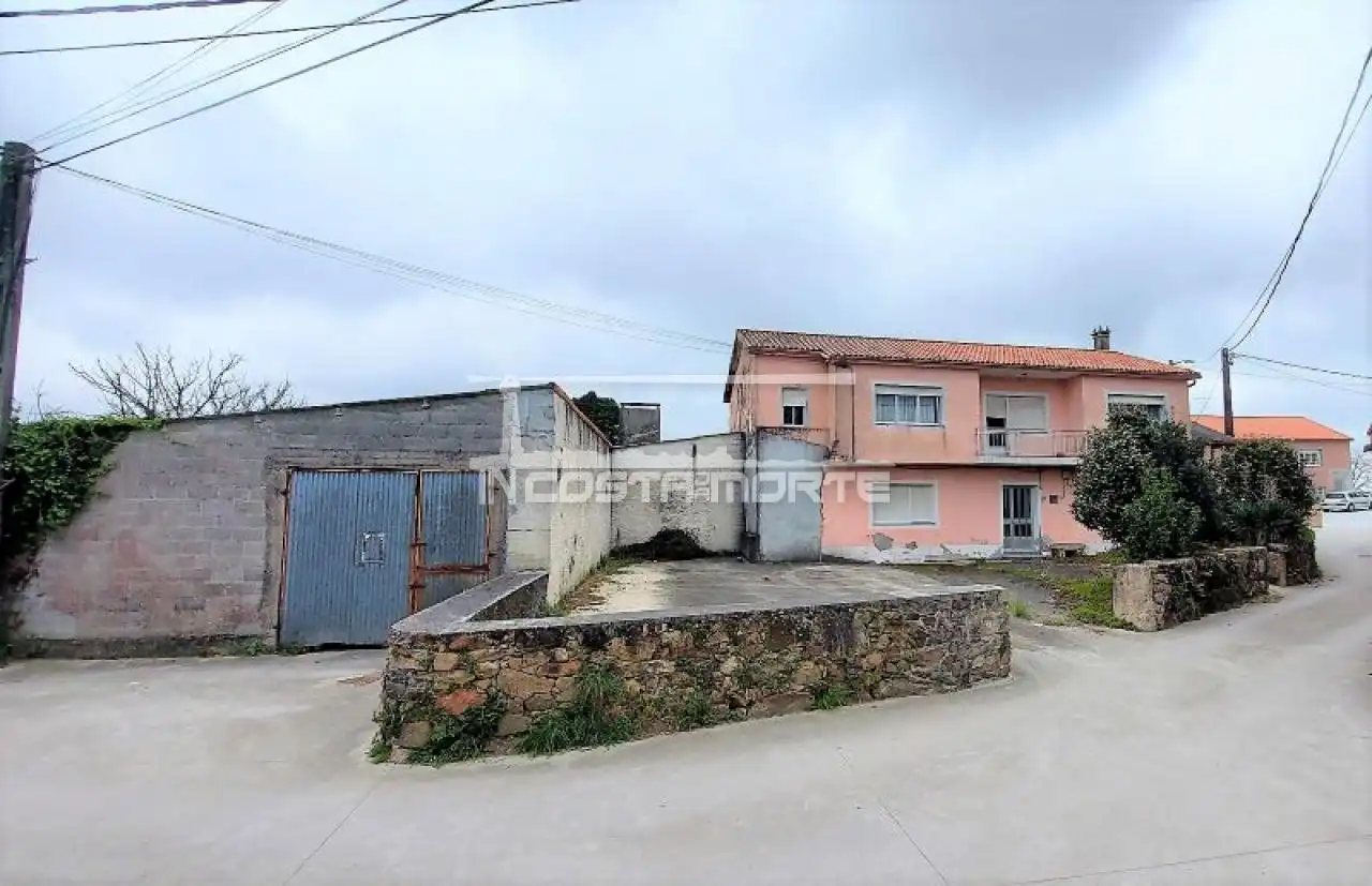 Casa o xalet en venda en Muxía amb Jardí privat, Traster i Balcó