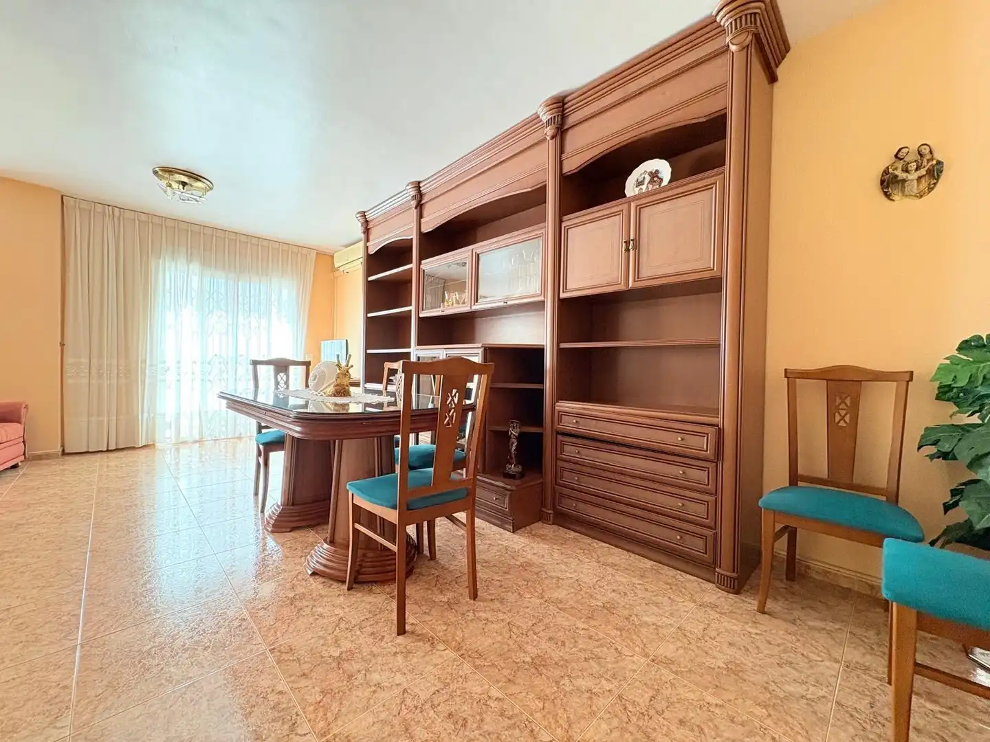 Esszimmer von Wohnung zum Verkauf in Albal mit Klimaanlage, Abstellraum und Balkon