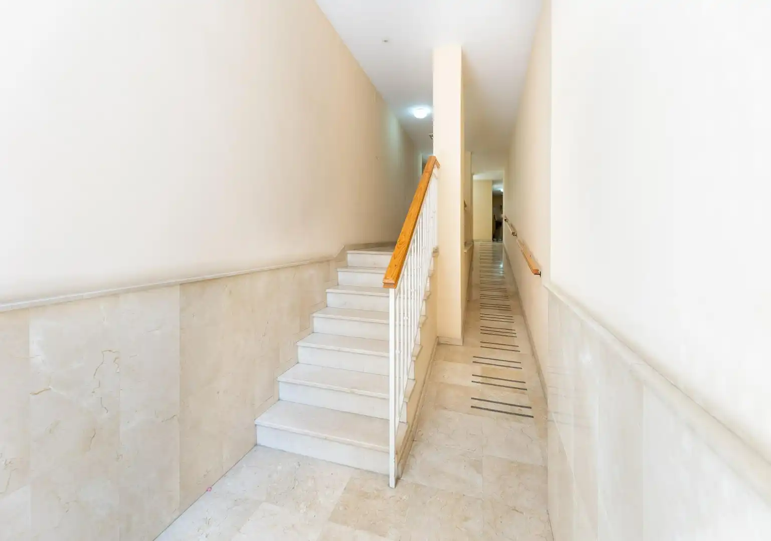 Apartamento en venta en Armilla con Terraza y Amueblado