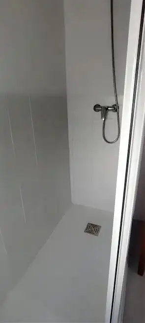 Baño de Piso de alquiler en Linares con Aire acondicionado, Calefacción y Amueblado