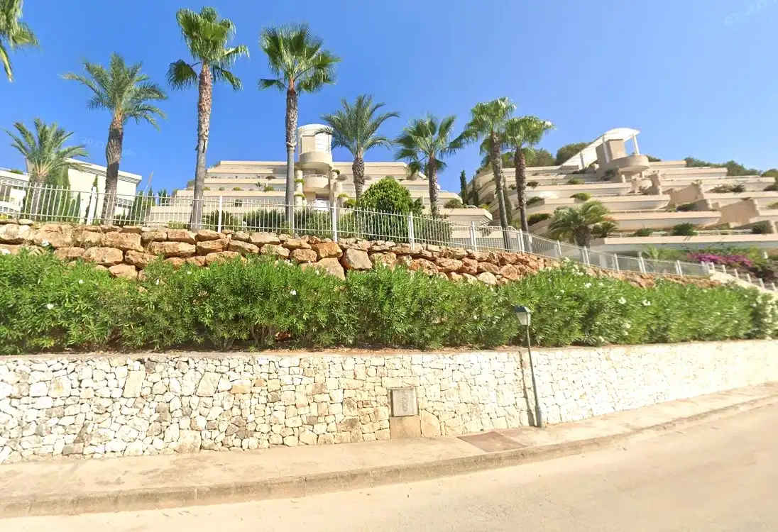 Flat with pool for sale in Avenida de la Marina Alta 56