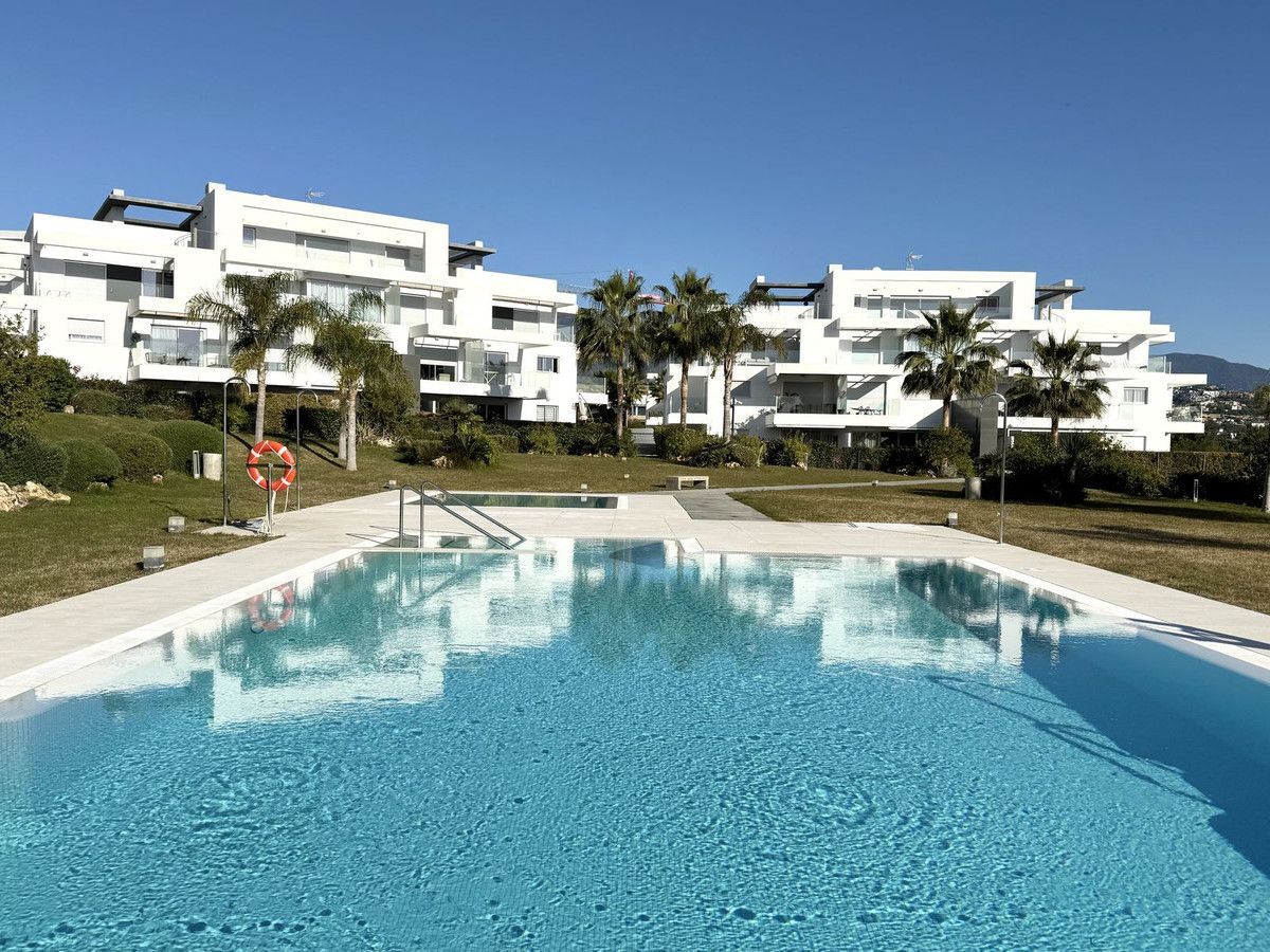 Piscina de Apartament en venda en Villanueva de Algaidas amb Aire condicionat, Jardí privat i Terrassa