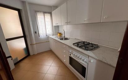 Kitchen of Flat for sale in  Cádiz Capital  with Terrace and Balcony