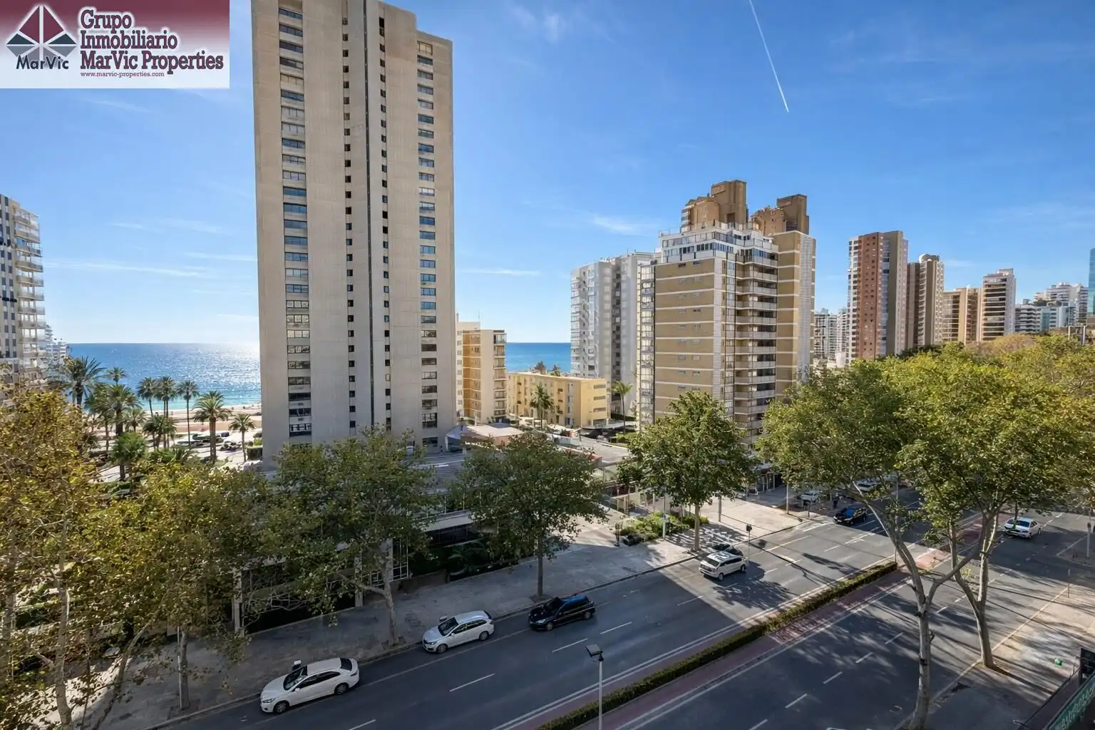 Exterior view of Apartments for sale in Benidorm  with Air Conditioner, Terrace and Furnished