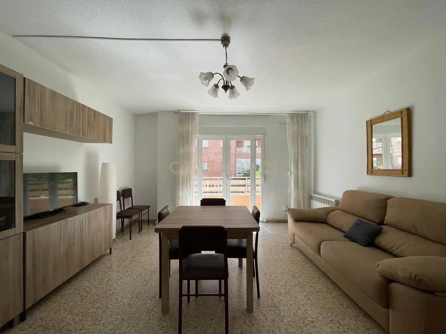 Sala de estar de Piso de alquiler en Granada con Lavadora, Microondas y TV