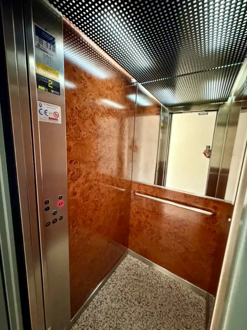 Pis amb ascensor en venda a Calle de Pedrera Baja, imagen 36
