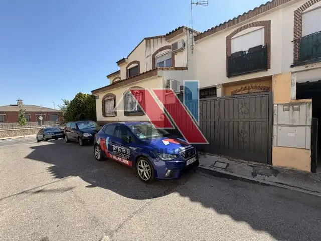 Parking of Houses for sale in Alcabón  with Heating and Terrace