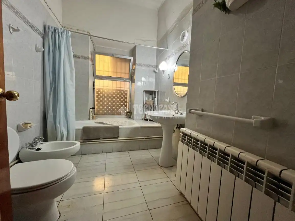 Casa amb terrassa en venda a Baeza, imagen 9