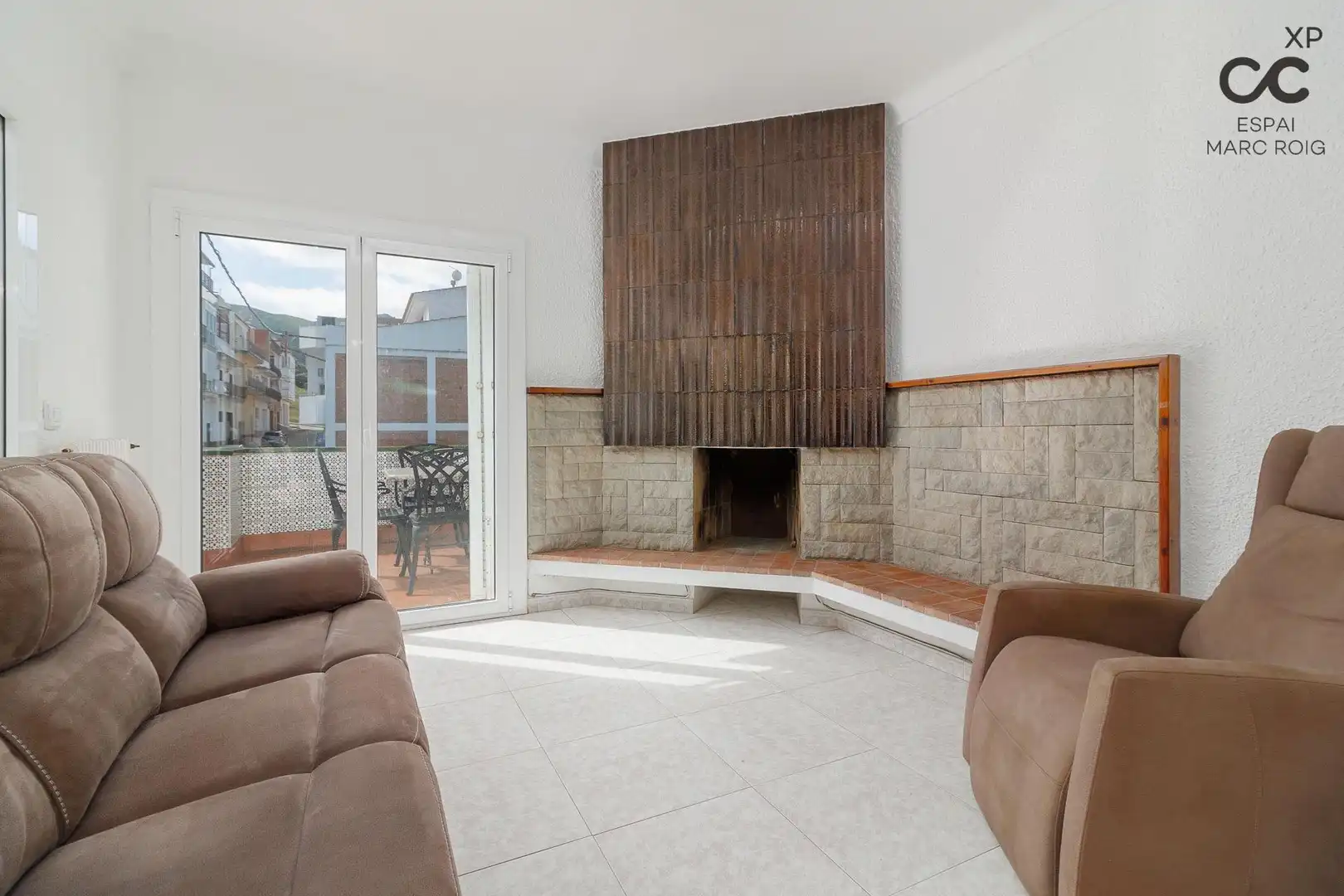 Casa amb terrassa en venda a Carrer FIGUERES, imagen 9