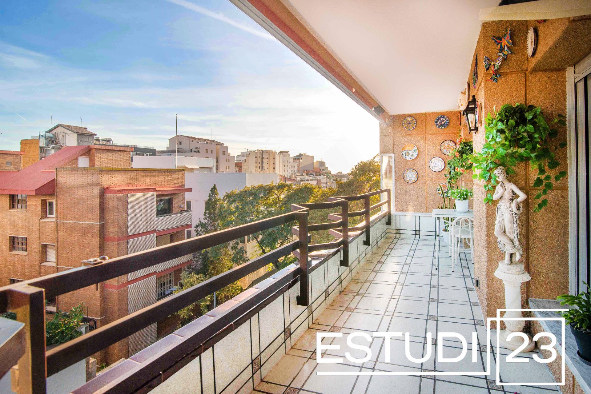 Terrassa de Pis en venda en  Barcelona Capital amb Aire condicionat, Parquet i Piscina