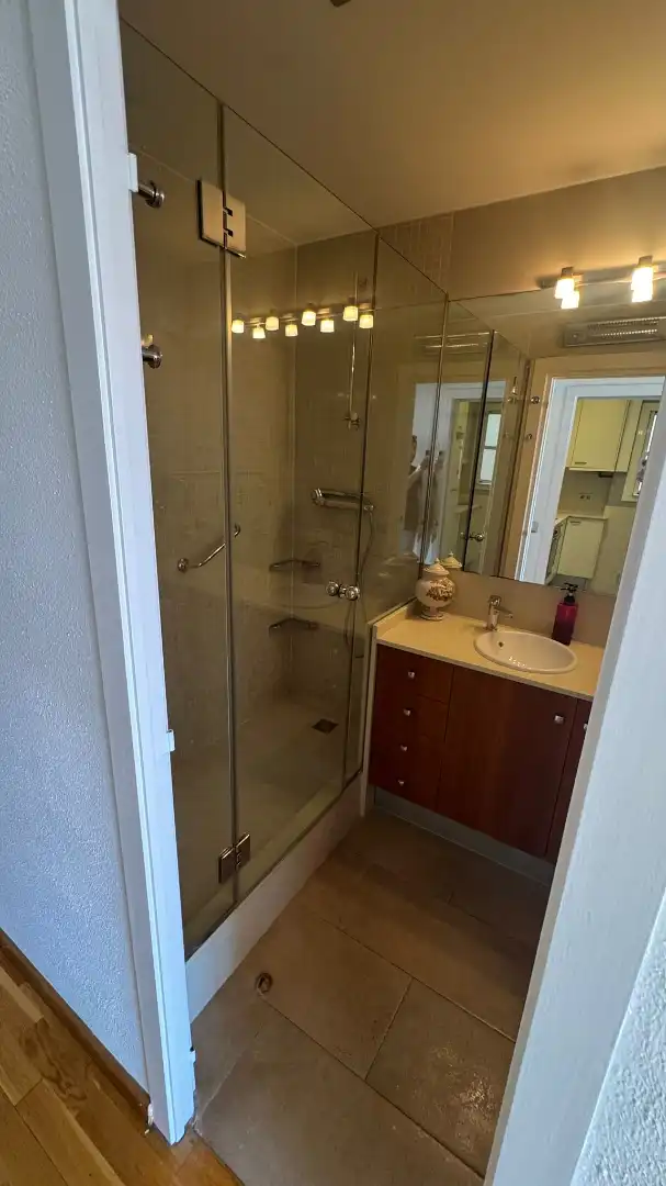 Baño de Ático en venta en Barcelona con Aire acondicionado, Terraza y Balcón