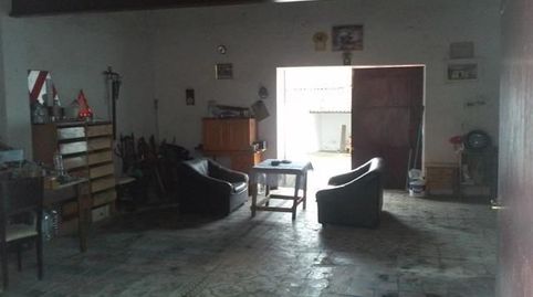 Gran cochera con una superficie de 208 m2 en el distrito de Pueblonuevo “ El Cerro” antes era una casa , hoy gran y amplia cochera, imatge 3