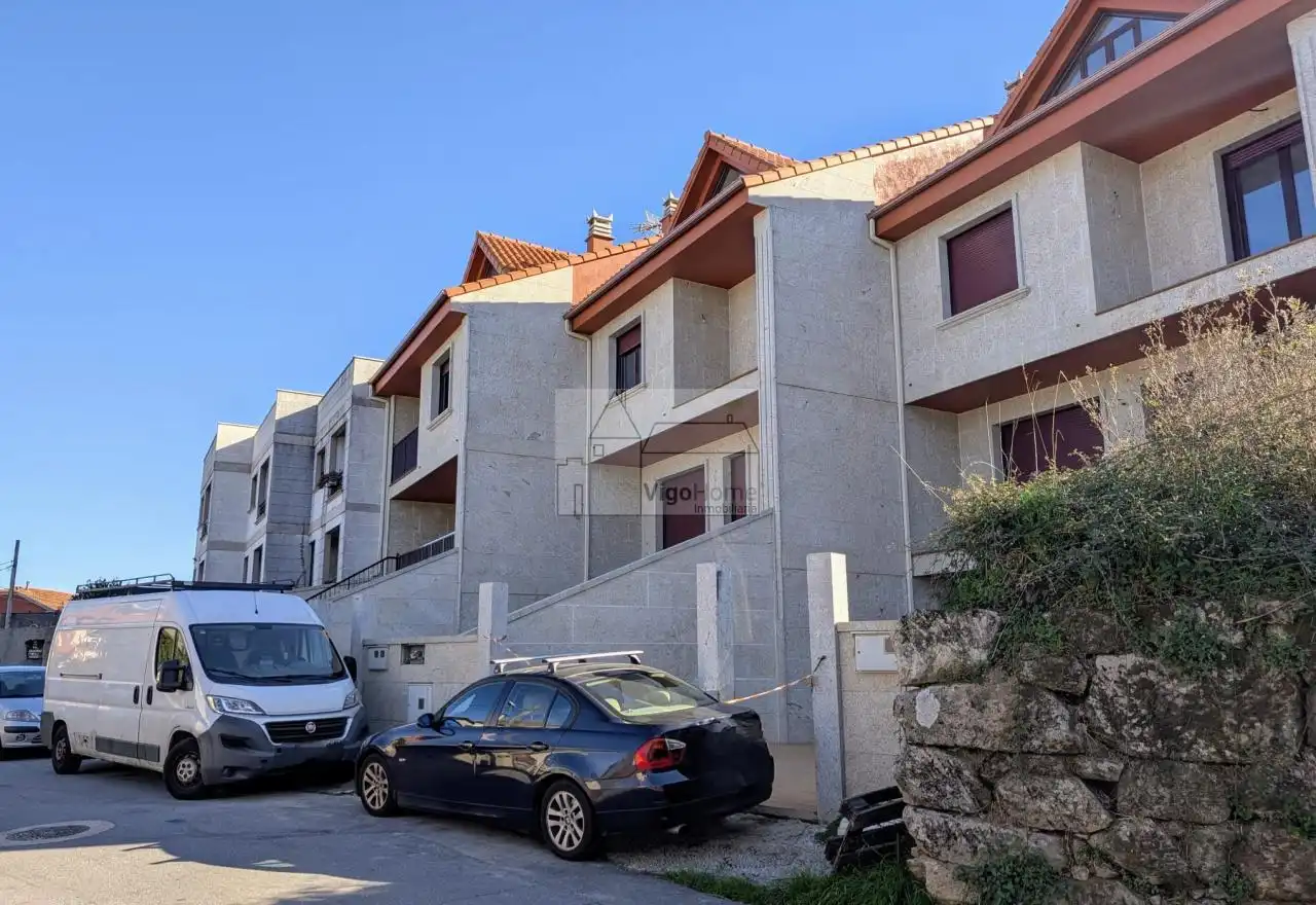 Reihenhaus mit Terrasse zum Verkauf in Rúa Arnela, imagen 48