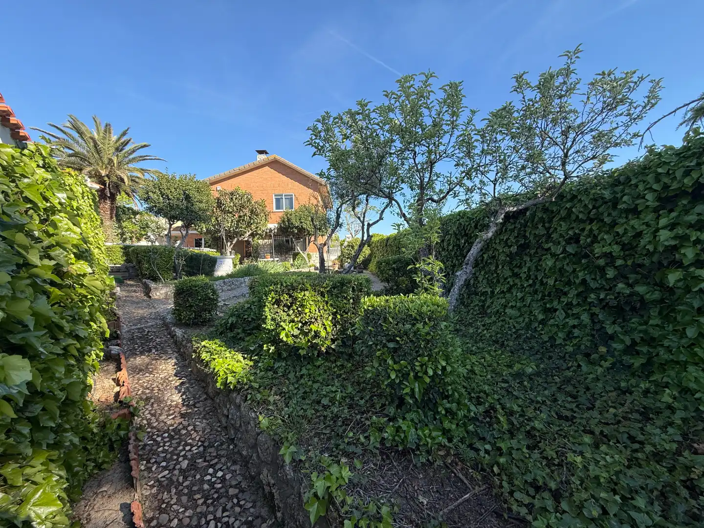 Garden of Houses for sale in Arganda del Rey  with Air Conditioner, Heating and Private garden