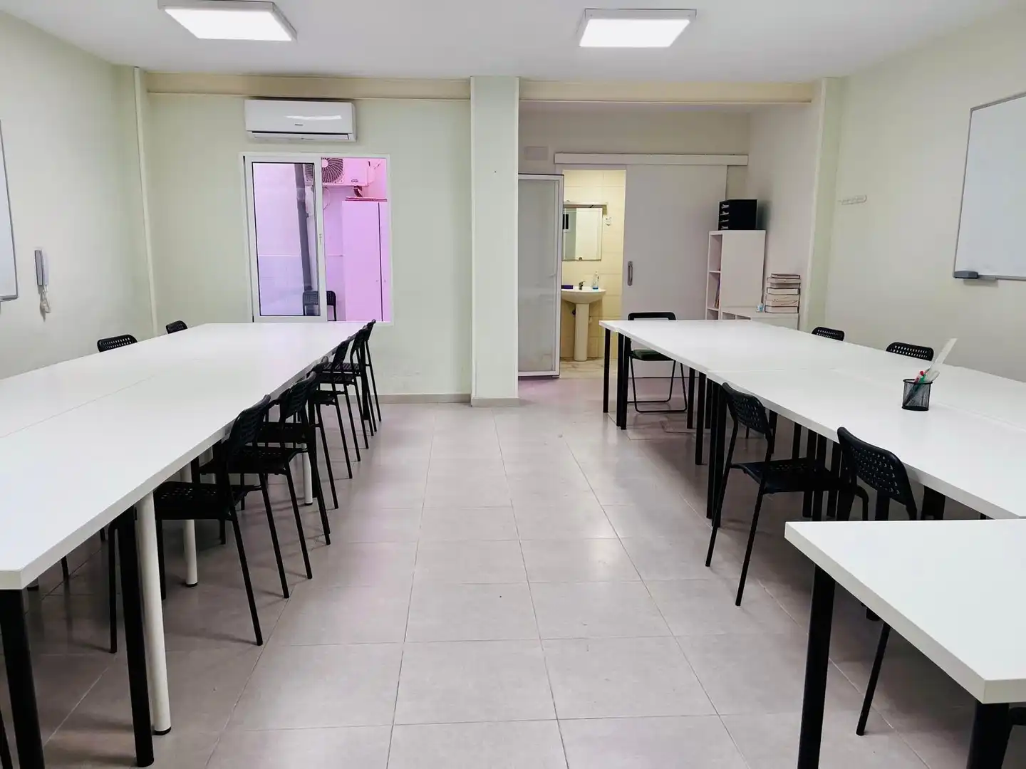 Local de alquiler en Elche / Elx con Aire acondicionado y Amueblado