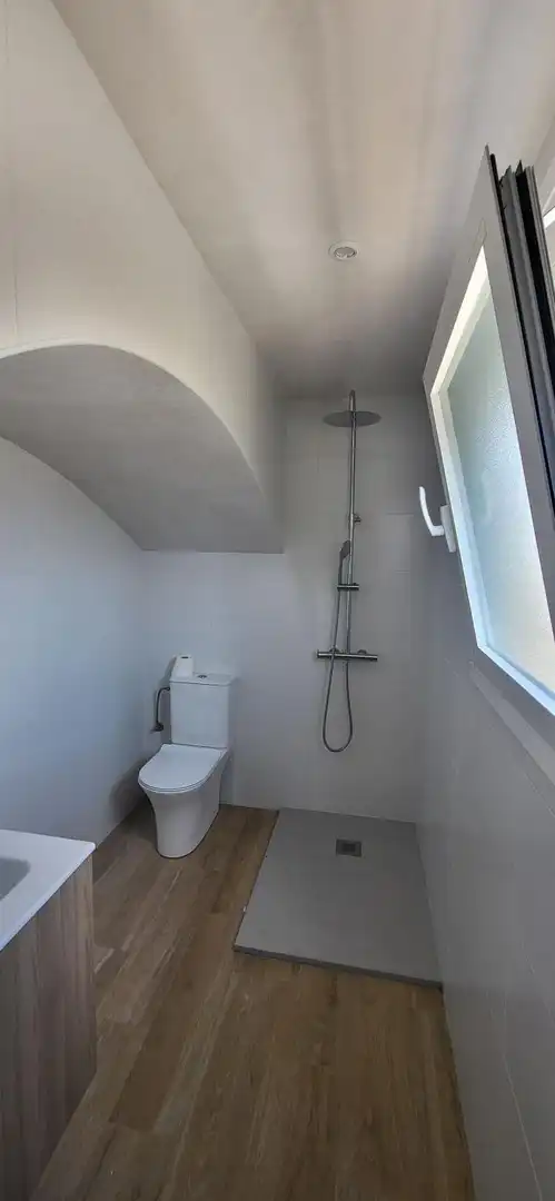 Bathroom of Houses for sale in Roquetes  with Private garden, Terrace and Storage room