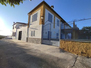 Terreno rustico in vendita a Cabra