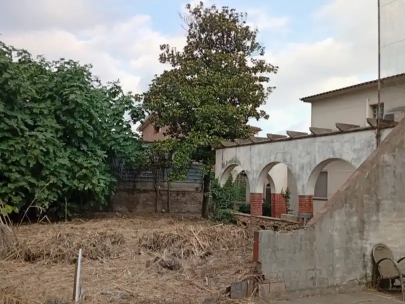 Terreny residencial en venda a Carrer de l'Onze de Setembre 52