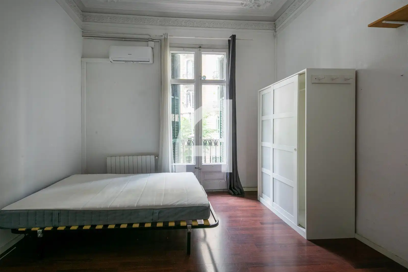 Flat with terrace for sale in Balmes, imagen 9