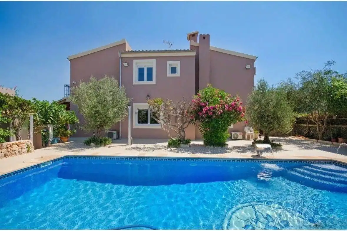 Swimming pool of Houses for sale in Manacor  with Air Conditioner, Heating and Private garden