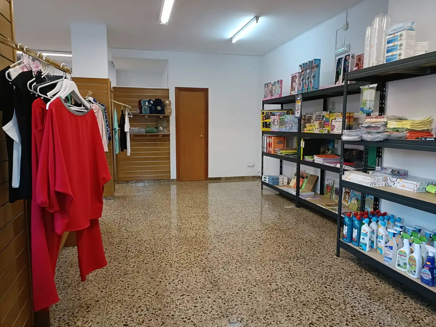 Geschaftsraum zur Miete in Rubí