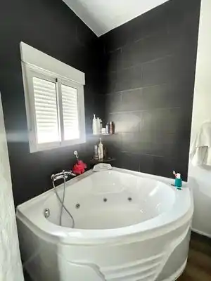 Bathroom of Houses for sale in Lepe  with Air Conditioner, Private garden and Terrace