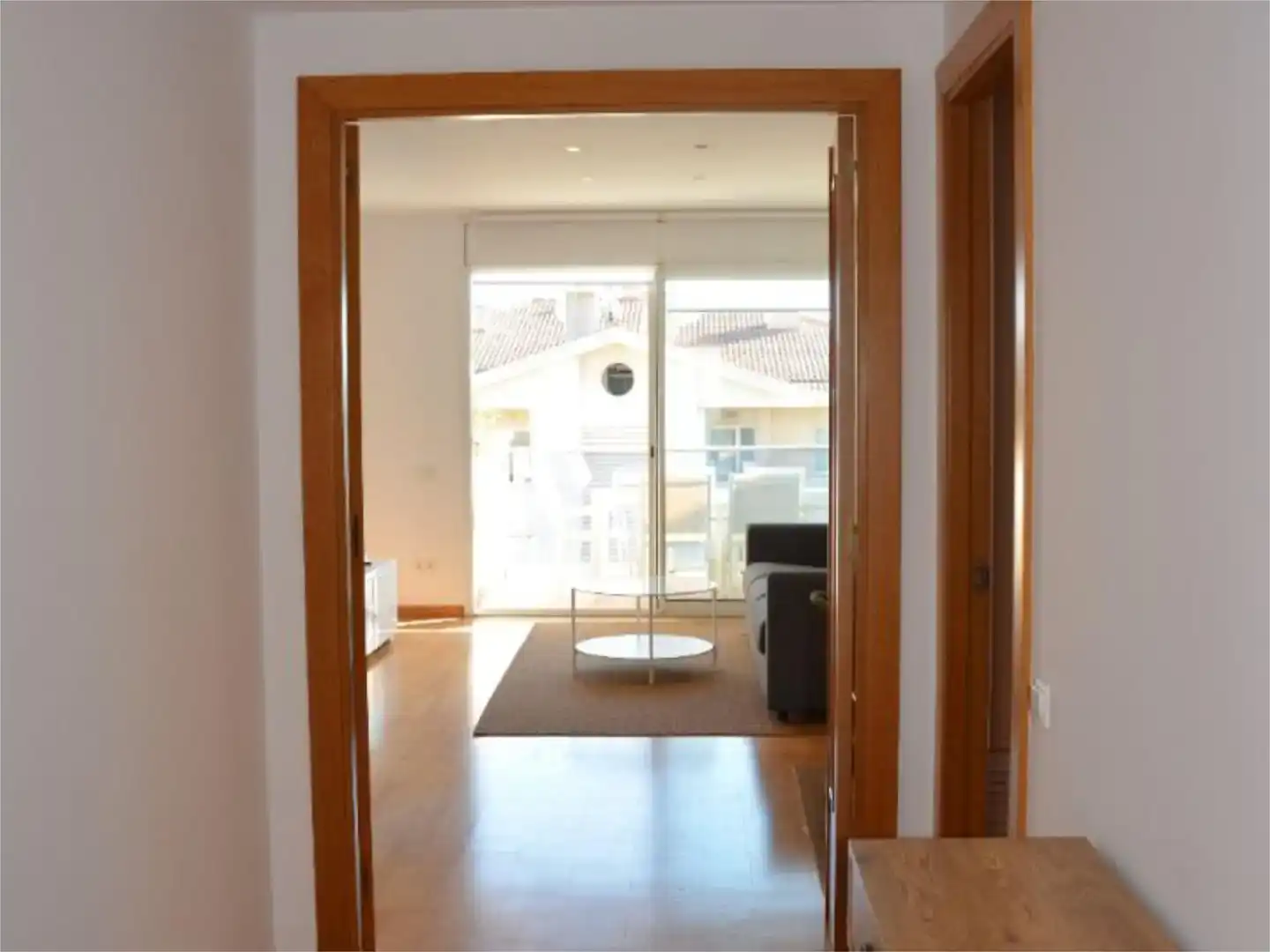 Wohnung zur Miete in Sitges mit Klimaanlage, Schwimmbad und Balkon