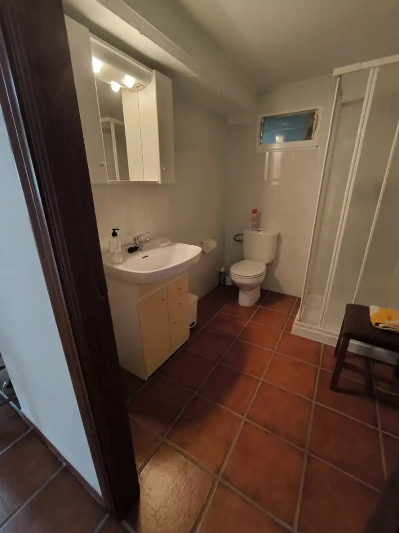 Baño de Casa o chalet en venta en Vilagarcía de Arousa con Calefacción, Jardín privado y Parquet