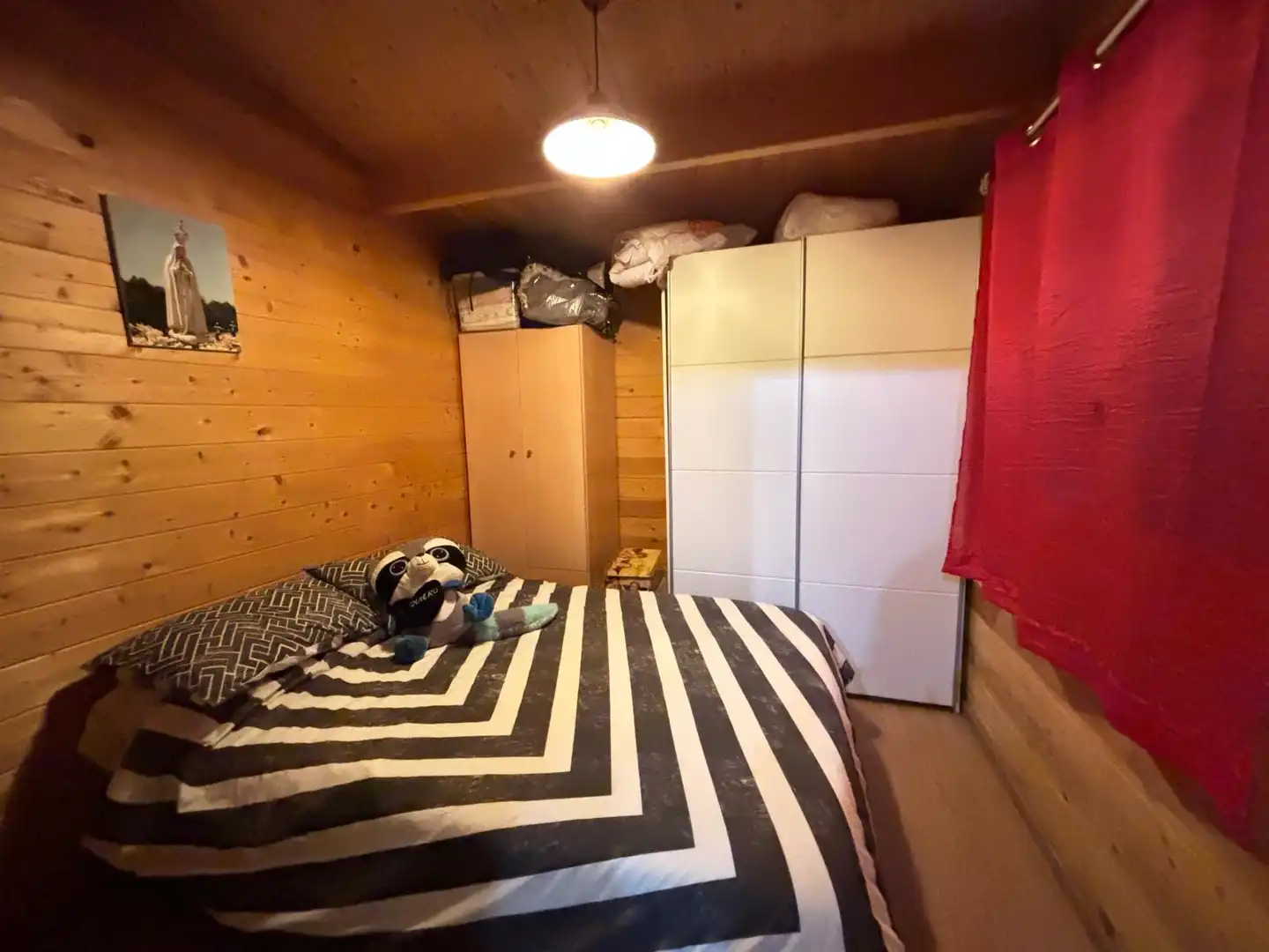 Bedroom of Houses for sale in Almodóvar del Pinar  with Air Conditioner, Private garden and Storage room