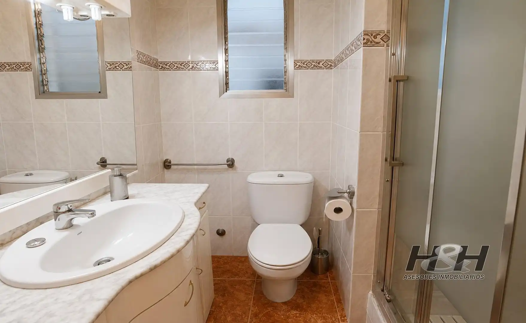 Baño de Piso en venta en Burjassot con Balcón