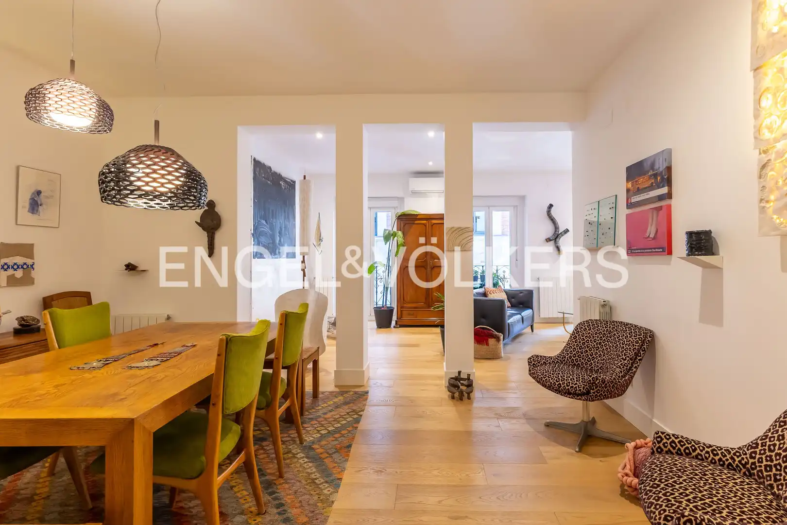 Außenansicht von Wohnung zum Verkauf in Madrid mit Klimaanlage, Heizung und Abstellraum