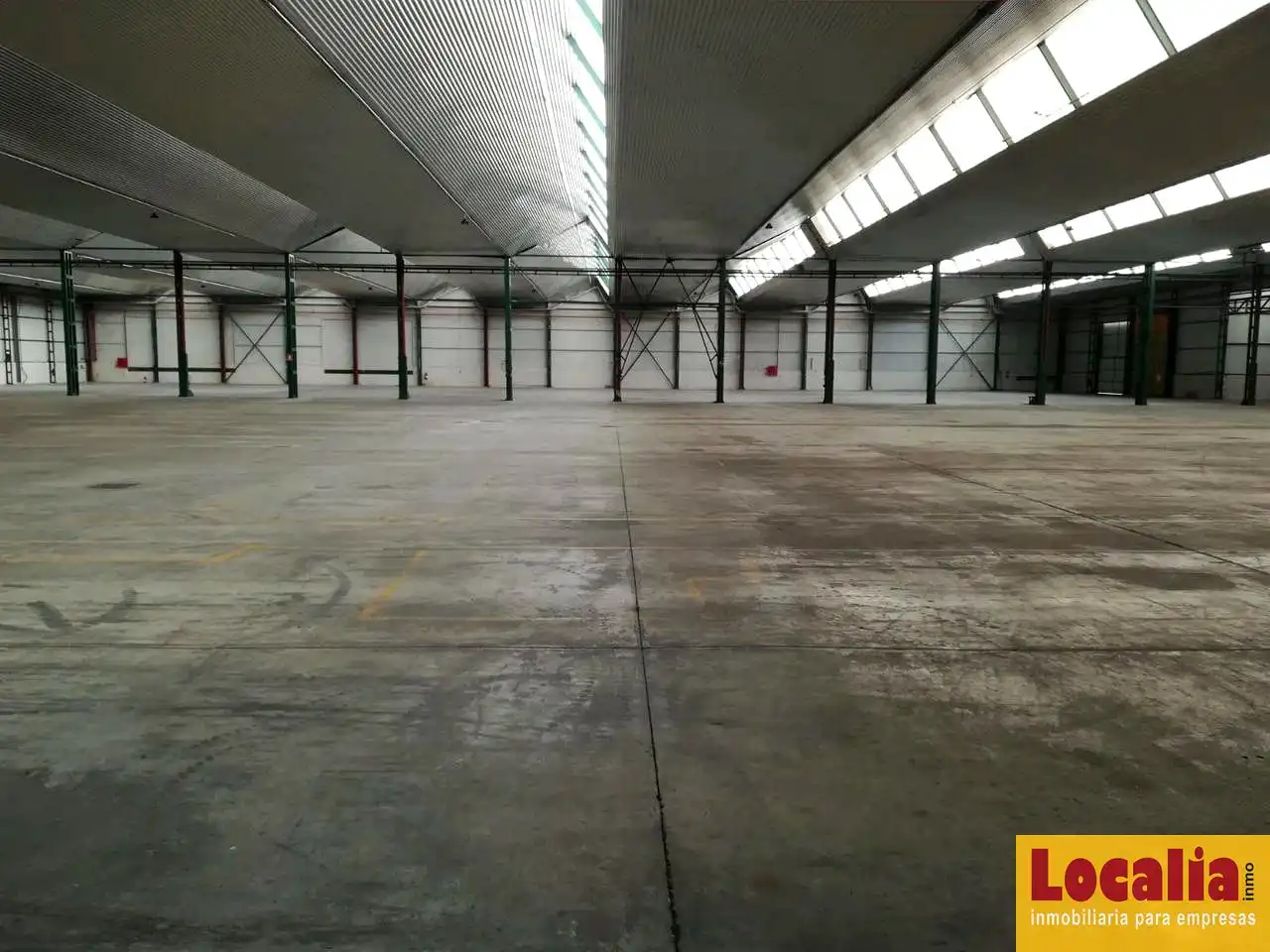 Industrial buildings for sale in Polanco