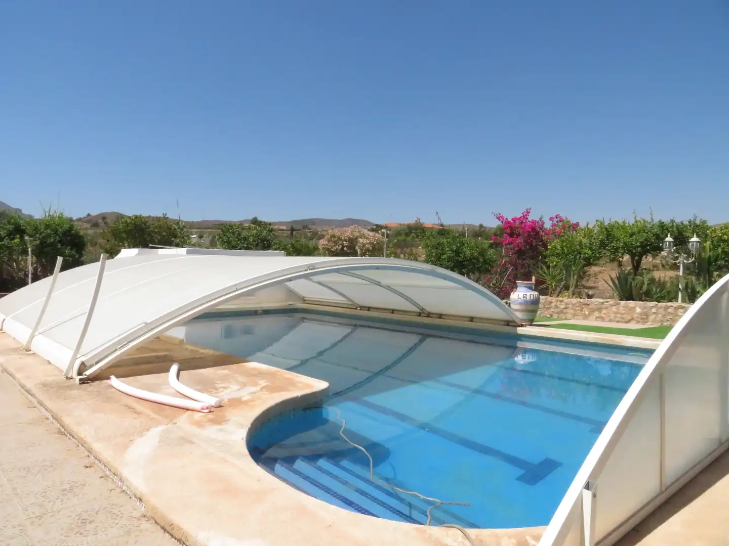 Casa rústica amb piscina en venda a Pasaje los Pepeles, imagen 2