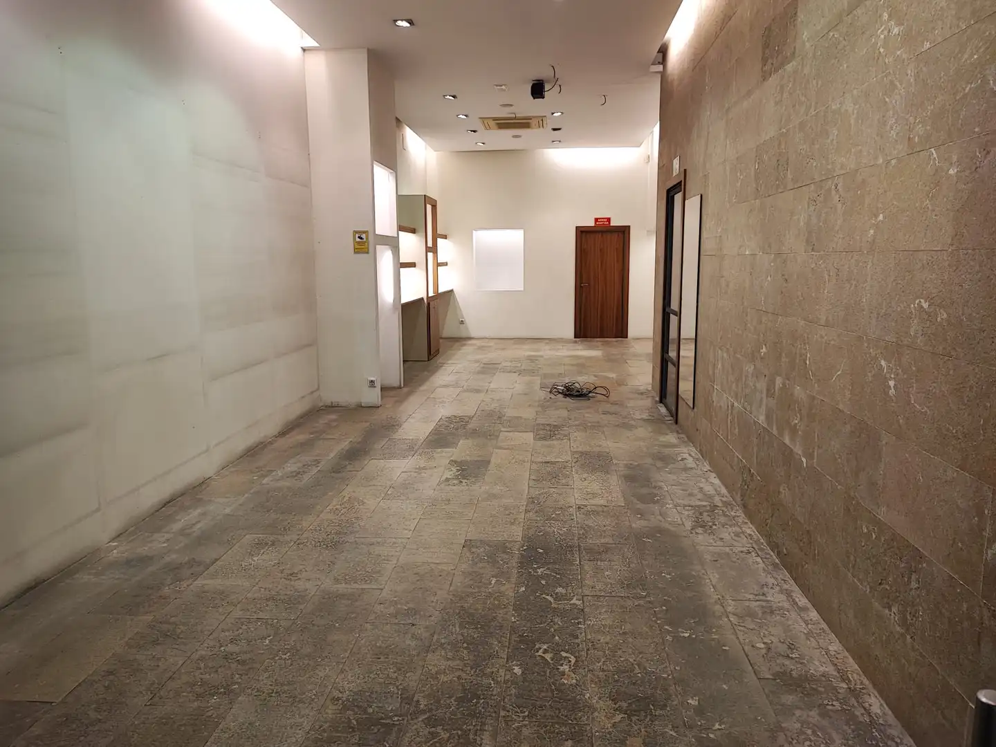 Local comercial en alquiler en Carrer del Governador González 20, imagen 10