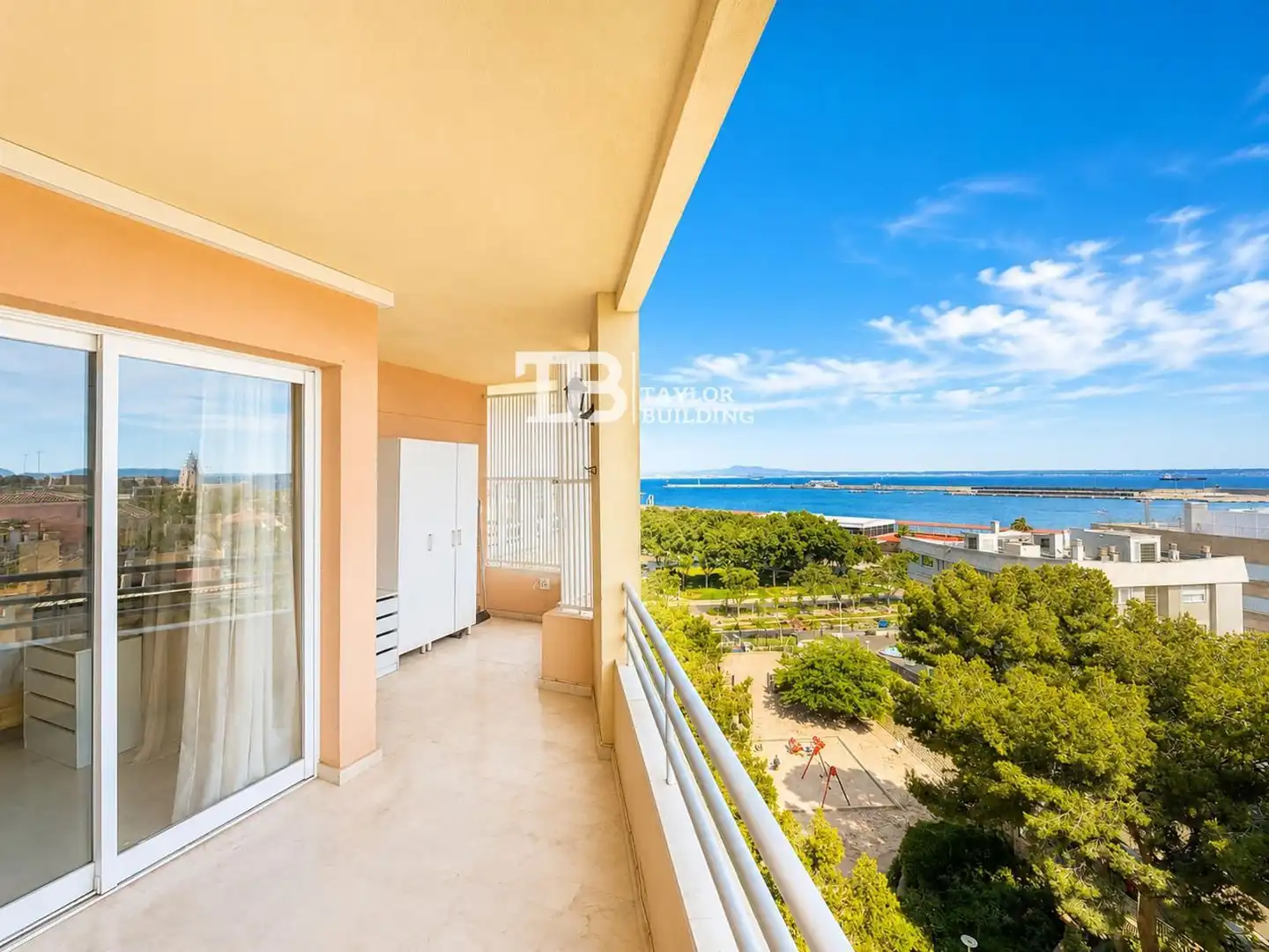 Exterior view of Attic for sale in  Palma de Mallorca  with Air Conditioner, Heating and Terrace