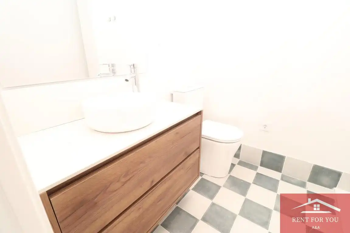 Baño de Piso de alquiler en Alhaurín El Grande con Aire acondicionado y Balcón