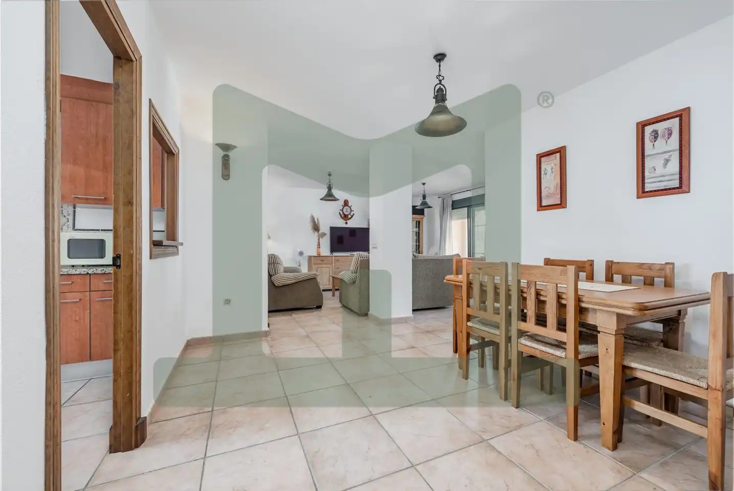 Wohnung zum Verkauf in Zahara de los Atunes mit Klimaanlage, Terrasse und Abstellraum