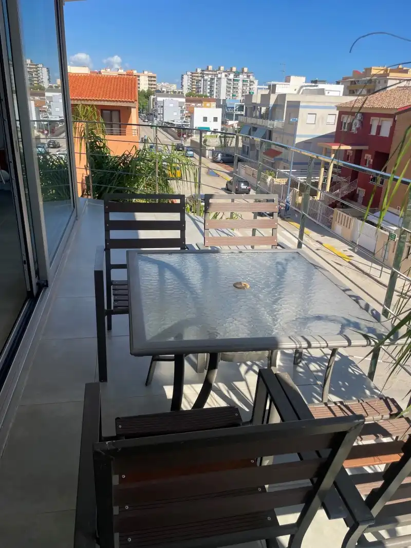Apartamento de alquiler en Carrer dels Marenys, Miramar