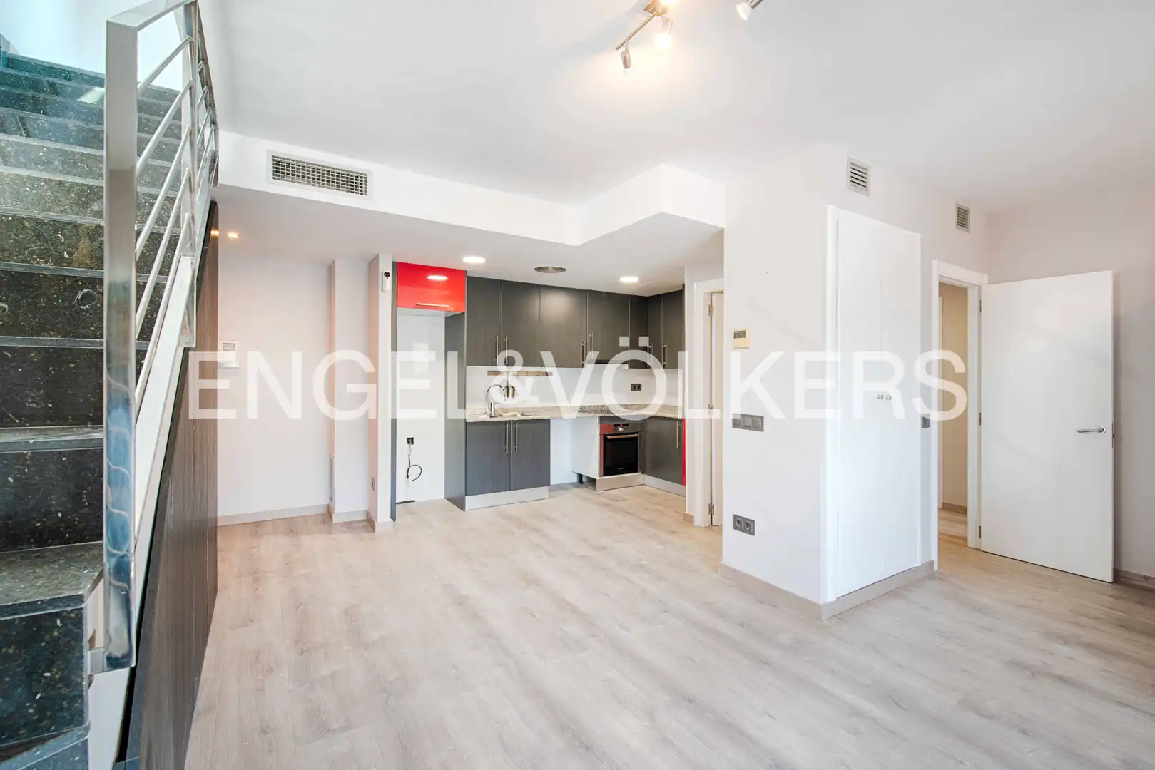 Maisonette zum Verkauf in Roses mit Terrasse