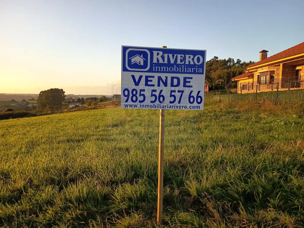 Residential land for sale in Corvera de Asturias