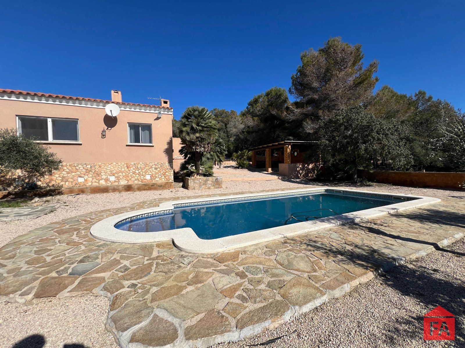 Garden of Houses for sale in El Montmell  with Air Conditioner, Heating and Terrace