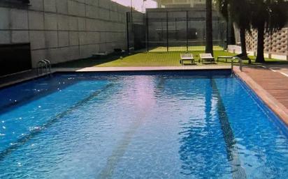 Swimming pool of Flat for sale in  Lleida Capital  with Air Conditioner, Swimming Pool and Balcony