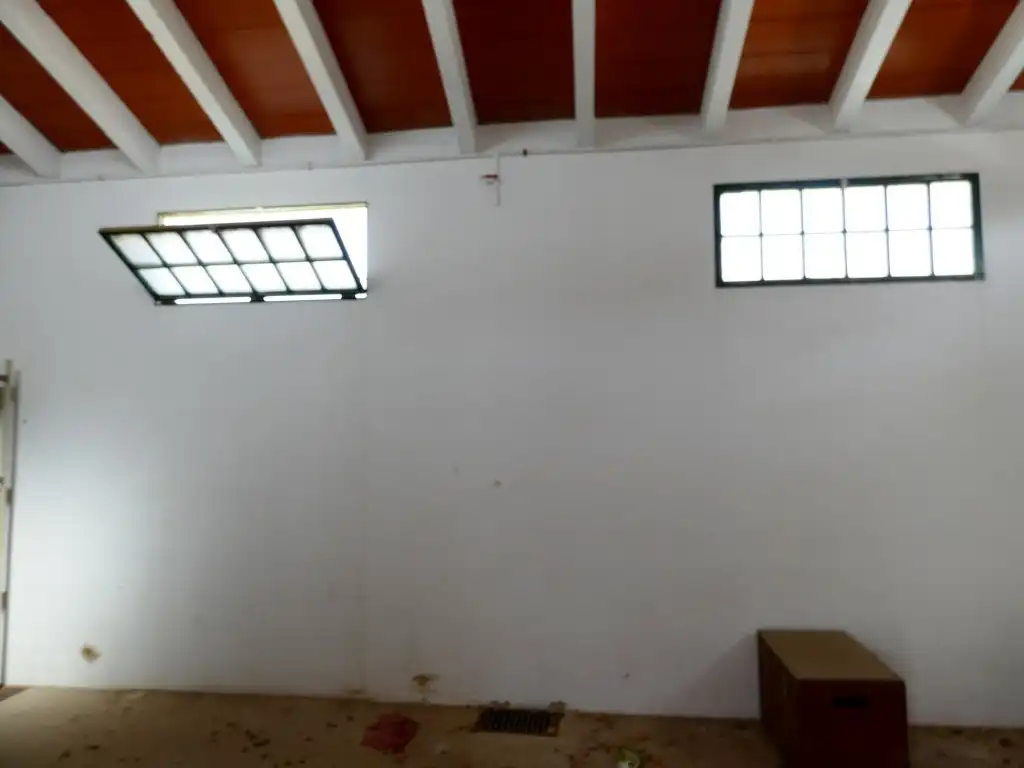 Country homes for sale in Almayate