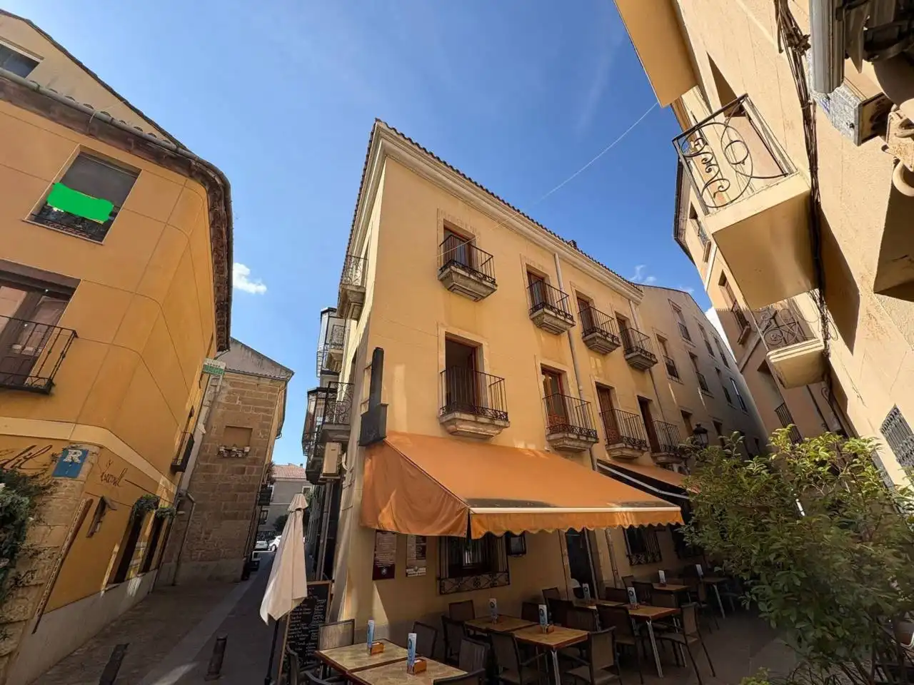 Dúplex con terraza en venta en Calle Sánchez Arjona, imagen 2