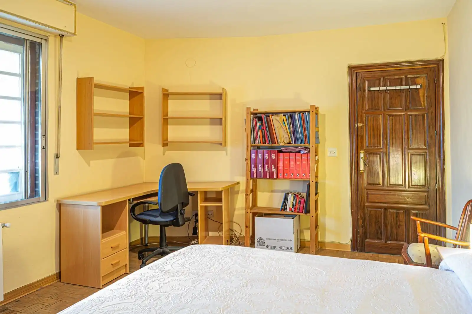 Bedroom of Flat for sale in Jaén