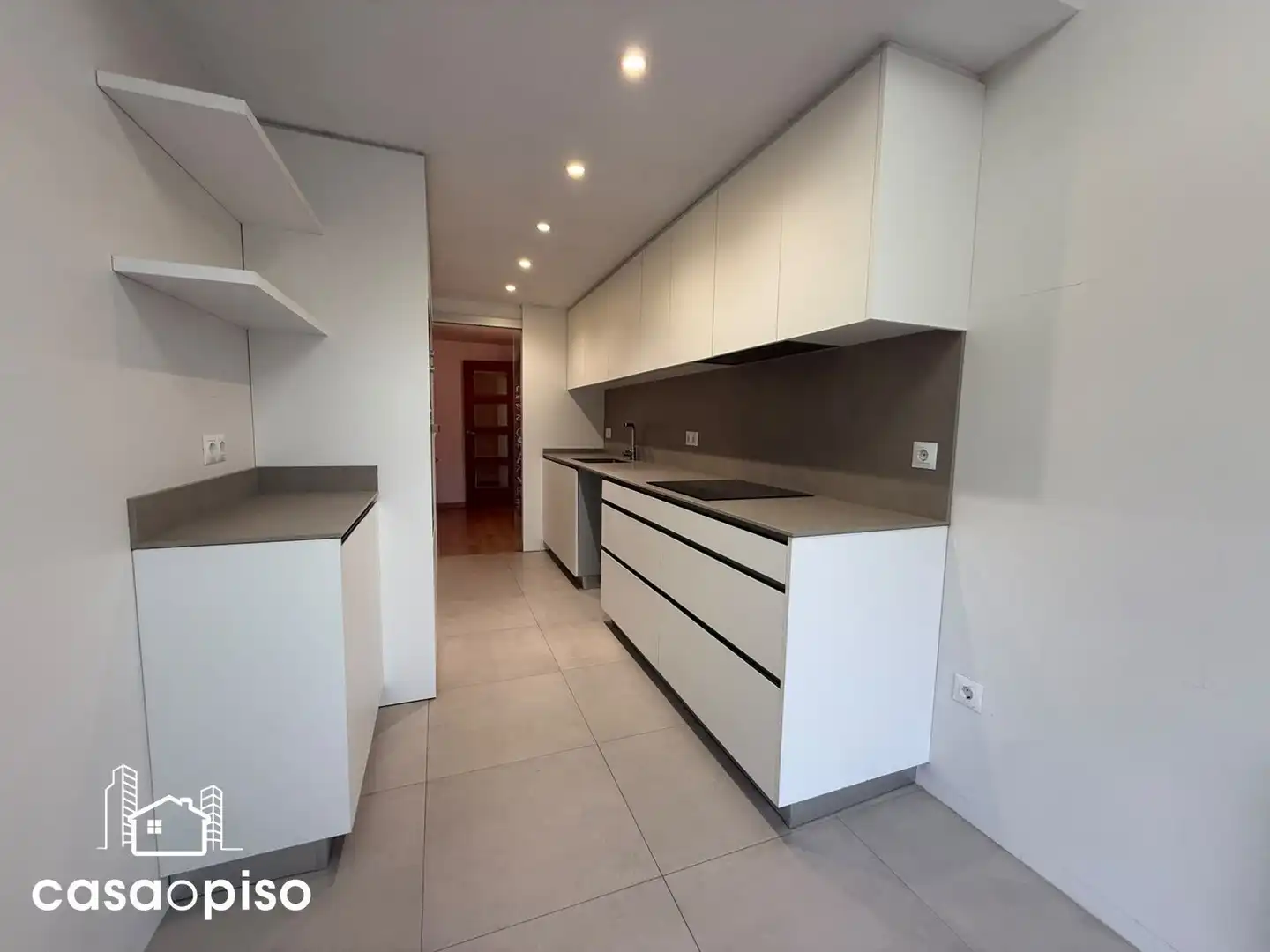 Kitchen of Duplexes for sale in Nord-oest